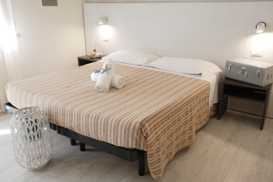 Hotel Tosi Riccione Extérieur photo