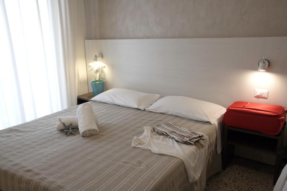 Hotel Tosi Riccione Extérieur photo
