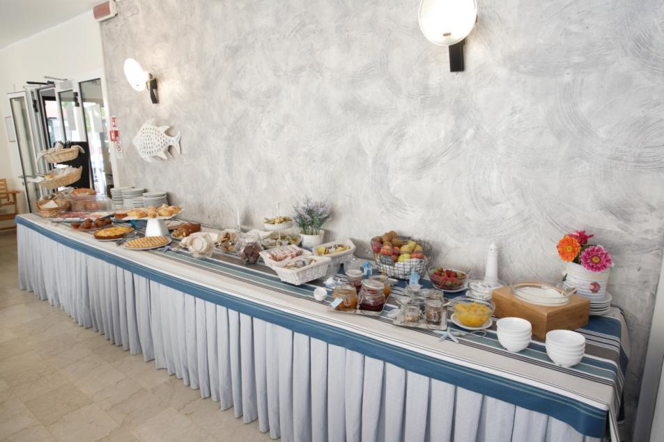 Hotel Tosi Riccione Extérieur photo